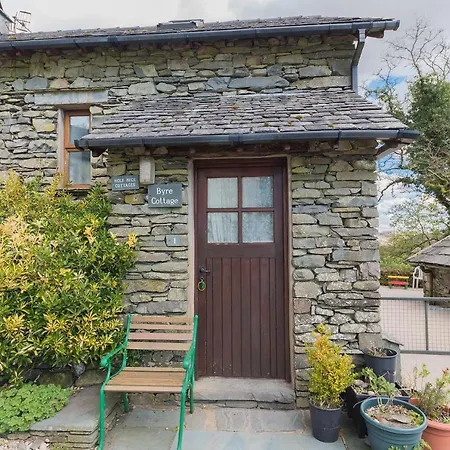 Byre Woodland Coniston * Torver