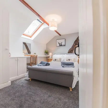 Byre Woodland Coniston * Torver