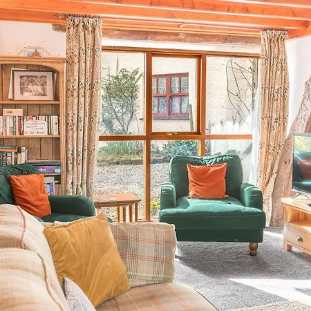 Byre Woodland Coniston * Torver